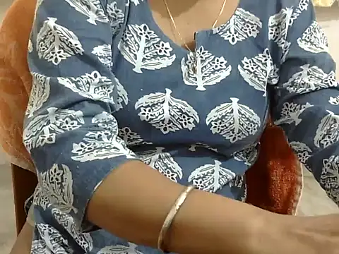 CHAMELI4747 online show from June 2026 08:26:02 AM