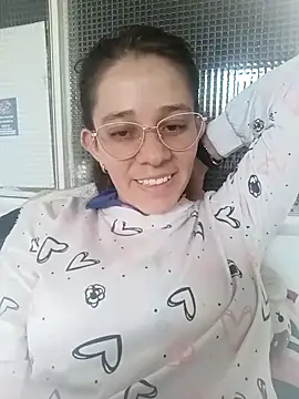 Isabella5 Brown  online show from October 2025 09:15:02 PM
