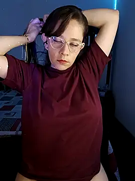 Isabella5 Brown  online show from January 2026 03:30:01 PM