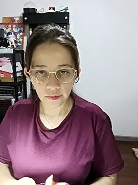 Snapshot of Isabella5_Brown_ chatting on November 2025 07:25:01 PM Isabella5 Brown online show from November 2025 07:25:01 PM