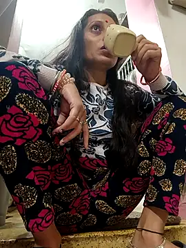 ISHANI-SINGH online show from January 2026 03:28:02 PM