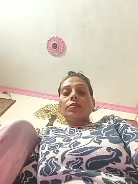 ISHANI-SINGH online show from January 2026 05:27:02 PM