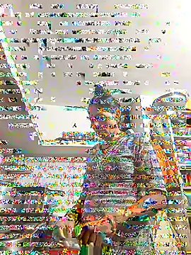 ISHANI-SINGH online show from November 2025 03:45:01 PM