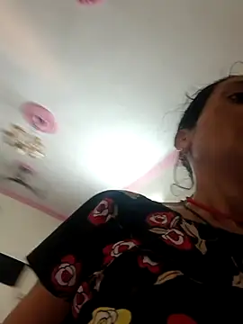 ISHANI-SINGH online show from April 2026 02:51:01 AM