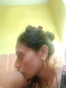 ISHANI-SINGH online show from April 2026 03:02:01 AM