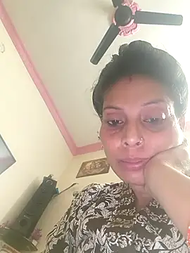 ISHANI-SINGH online show from February 2026 01:55:01 PM