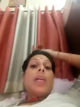 ISHANI-SINGH online show from April 2026 02:18:02 PM