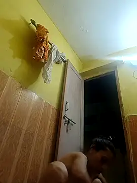 ISHANI-SINGH online show from April 2026 03:27:02 PM