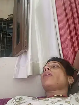 Snapshot of ISHANI-SINGH chatting on June 2026 03:11:02 PM ISHANI-SINGH online show from June 2026 03:11:02 PM
