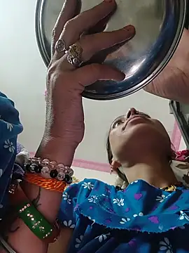 Snapshot of ISHANI-SINGH chatting on June 2026 03:01:01 PM ISHANI-SINGH online show from June 2026 03:01:01 PM