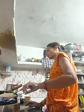 ISHANI-SINGH online show from June 2026 02:39:01 AM