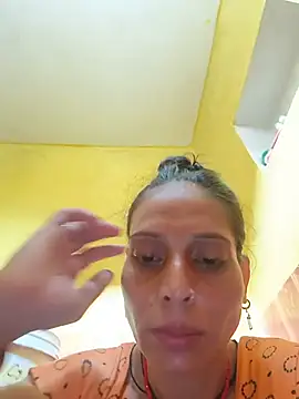 Snapshot of ISHANI-SINGH chatting on July 2026 02:05:17 AM ISHANI-SINGH online show from July 2026 02:05:17 AM