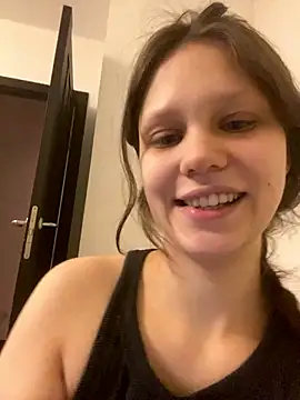 Lunliss online show from January 2026 05:16:01 PM