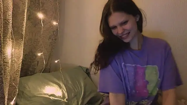 Lunliss online show from March 2026 08:42:02 PM