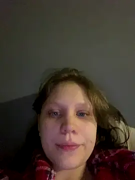 Snapshot of Lunliss chatting on September 2025 09:21:01 PM Lunliss online show from September 2025 09:21:01 PM