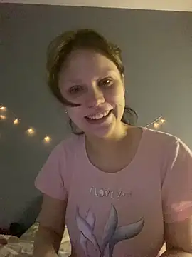 Snapshot of Lunliss chatting on September 2025 04:14:02 PM Lunliss online show from September 2025 04:14:02 PM