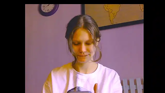 Lunliss online show from April 2026 10:11:02 AM