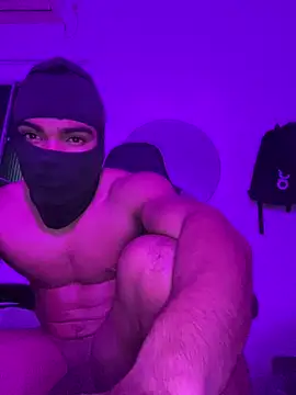 pretoboom14 online show from March 2026 04:13:01 AM