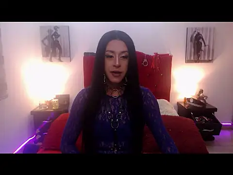 CharlotteBrooks online show from June 2026 08:17:01 PM