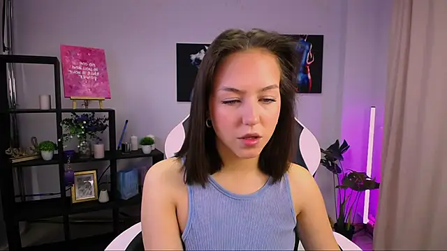 CindySparkl online show from November 2025 04:56:02 AM