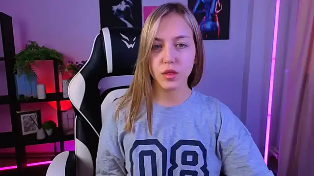 CindySparkl online show from April 2026 05:58:02 AM