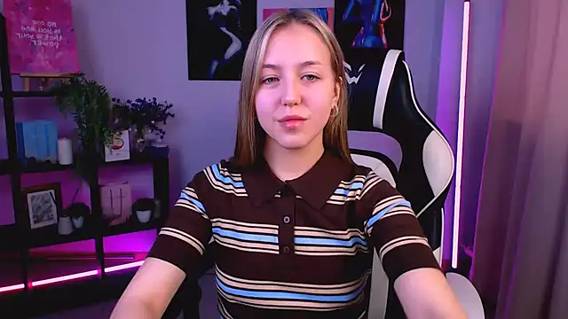 CindySparkl online show from March 2026 03:56:04 AM