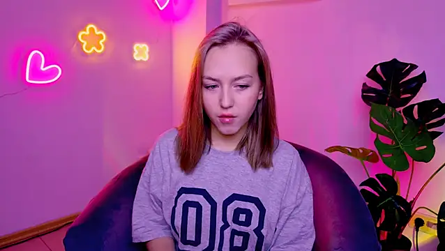 CindySparkl online show from February 2026 03:47:01 AM