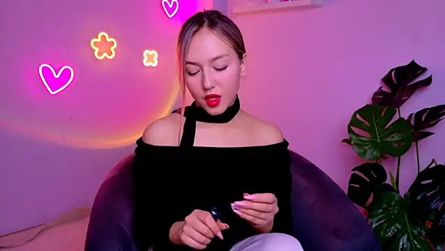 CindySparkl online show from April 2026 07:25:01 AM