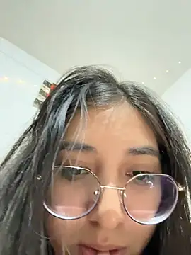 Milly Sweet14 online show from March 2026 04:20:01 AM