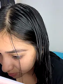 Milly Sweet14 online show from September 2025 03:12:02 AM