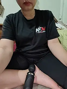 Snapshot of love_sex_05 chatting on June 2026 03:51:02 AM love sex 05 online show from June 2026 03:51:02 AM