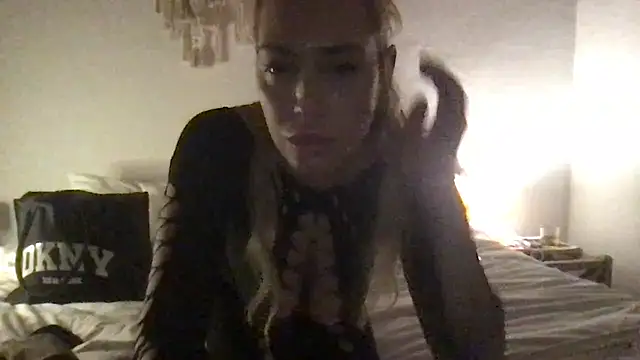 Snapshot of hacheacca chatting on February 2026 10:54:02 PM hacheacca online show from February 2026 10:54:02 PM