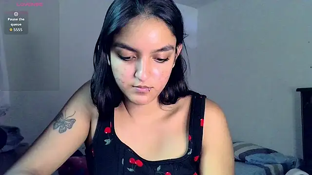 Ari 20  online show from May 2026 07:01:01 PM