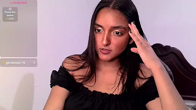 Snapshot of Ari_20_ chatting on September 2025 10:27:01 PM Ari 20 online show from September 2025 10:27:01 PM