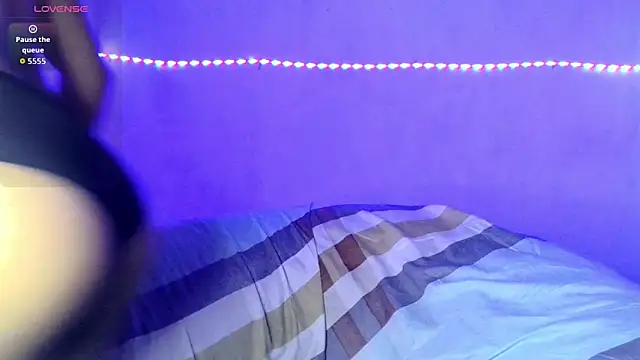 Ari 20  online show from April 2026 02:56:01 AM