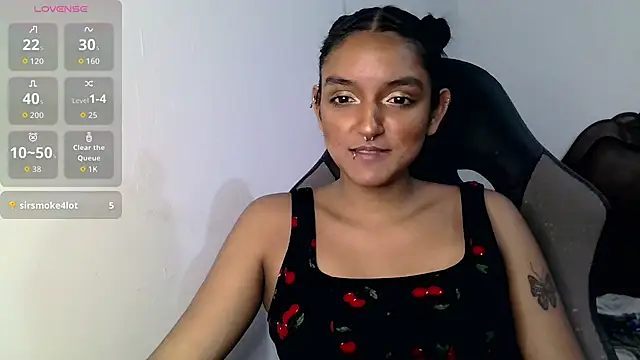 Snapshot of Ari_20_ chatting on October 2025 10:33:02 PM Ari 20 online show from October 2025 10:33:02 PM