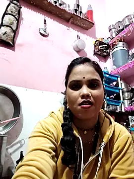 Cut ragni online show from February 2026 05:02:01 PM