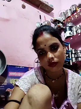 Snapshot of Cut_ragni chatting on October 2025 05:26:01 PM Cut ragni online show from October 2025 05:26:01 PM