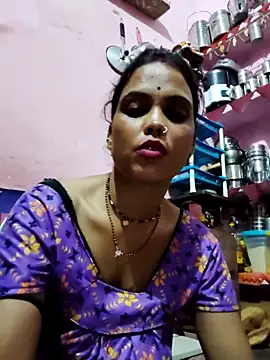 Snapshot of Cut_ragni chatting on September 2025 04:47:01 PM Cut ragni online show from September 2025 04:47:01 PM