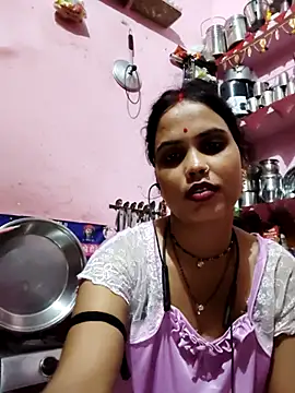 Snapshot of Cut_ragni chatting on October 2025 05:25:03 PM Cut ragni online show from October 2025 05:25:03 PM
