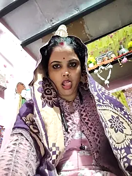 Cut ragni online show from December 2025 05:14:02 PM