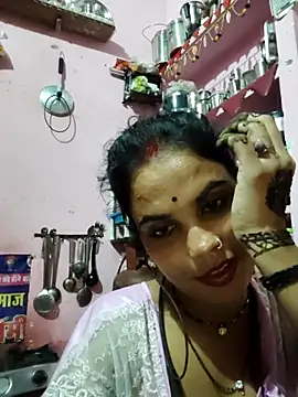Snapshot of Cut_ragni chatting on October 2025 06:41:01 PM Cut ragni online show from October 2025 06:41:01 PM