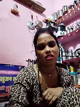 Snapshot of Cut_ragni chatting on October 2025 04:04:02 PM Cut ragni online show from October 2025 04:04:02 PM