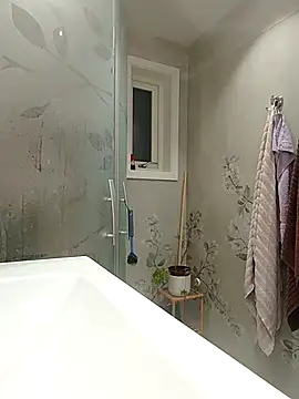 Snapshot of Solek56 chatting on October 2025 05:54:01 PM Solek56 online show from October 2025 05:54:01 PM