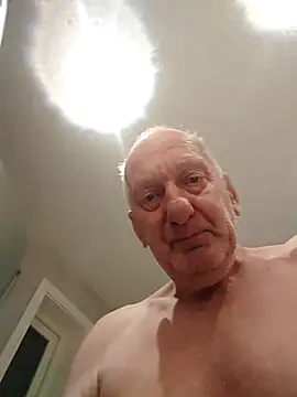 Snapshot of Solek56 chatting on December 2025 07:08:01 PM Solek56 online show from December 2025 07:08:01 PM