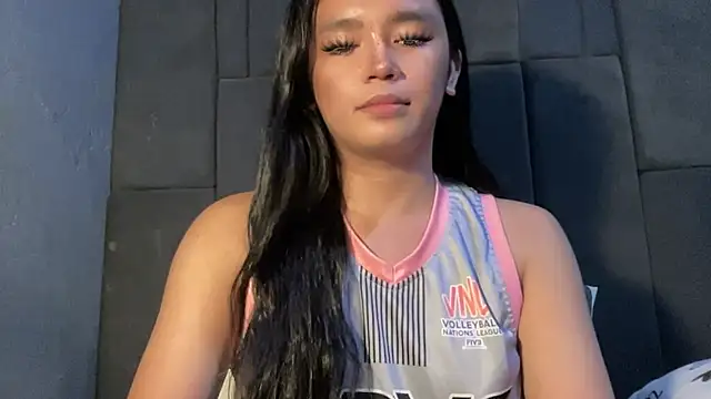 Snapshot of Claudia_Johnson chatting on October 2025 12:30:02 PM Claudia Johnson online show from October 2025 12:30:02 PM