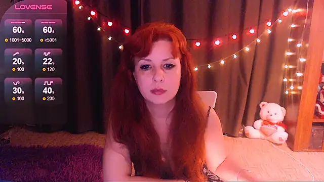 Crystal2207 online show from April 2026 11:57:01 PM