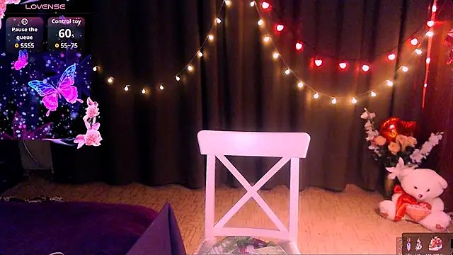 Crystal2207 online show from October 2025 07:48:02 PM