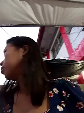 PINAYSQUIRTPUSSYHOLE online show from April 2026 09:32:02 PM