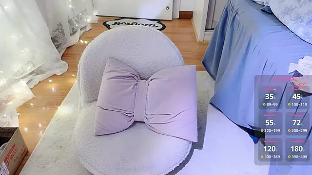 charlotte520 online show from September 2025 02:12:01 AM